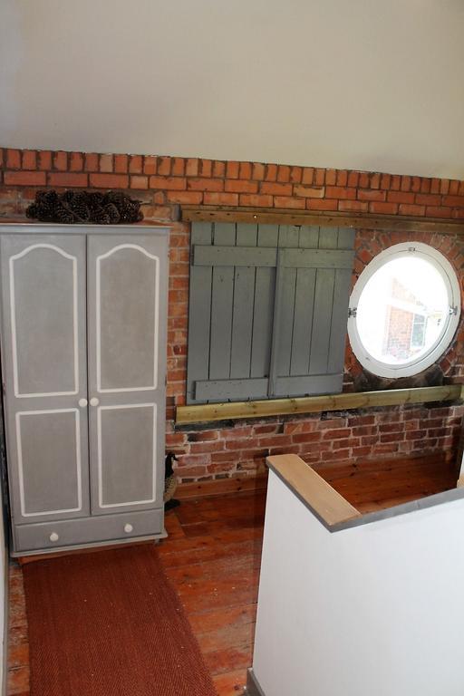 The Jockey Room Hideaway Spurstow Eksteriør billede